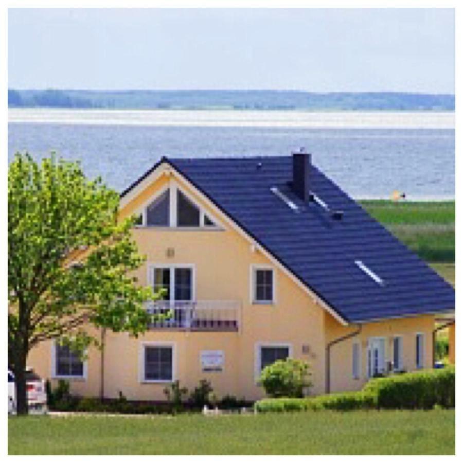 Ferienhaus Am Achterwasser Иккериц Экстерьер фото